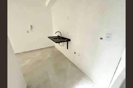 Cozinha de apartamento para alugar com 1 quarto, 33m² em Cidade Antônio Estêvão de Carvalho, São Paulo
