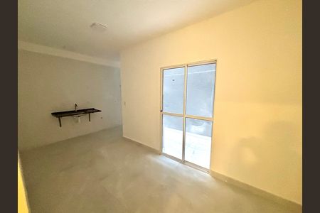 Sala de apartamento para alugar com 1 quarto, 33m² em Cidade Antônio Estêvão de Carvalho, São Paulo