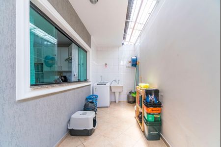 Casa à venda com 108m², 3 quartos e 2 vagas Casa à venda com 108m², 3 quartos e 2 vagasÁrea de Serviço