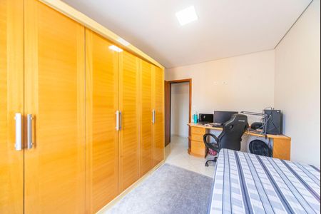 Casa à venda com 108m², 3 quartos e 2 vagas Casa à venda com 108m², 3 quartos e 2 vagasQuarto 1