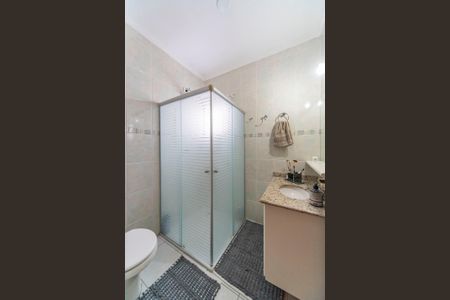 Casa à venda com 108m², 3 quartos e 2 vagas Casa à venda com 108m², 3 quartos e 2 vagasBanheiro Social