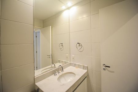 Apartamento à venda com 95m², 3 quartos e 2 vagasBanheiro