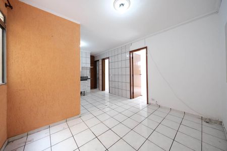 Sala/Cozinha de apartamento para alugar com 2 quartos, 55m² em Conjunto Habitacional Padre Manoel da Nobrega, São Paulo