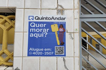 Apartamento à venda com 55m², 2 quartos e 1 vaga Apartamento à venda com 55m², 2 quartos e 1 vagaFachada