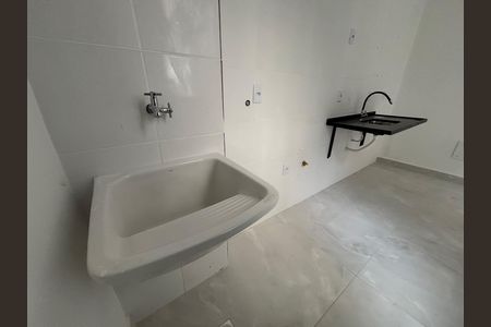 Apartamento para alugar com 37m², 2 quartos e sem vaga Apartamento para alugar com 37m², 2 quartos e sem vagaÁrea de serviço