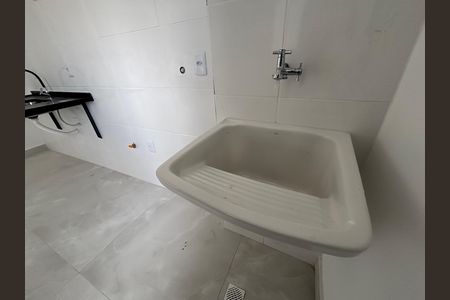 Apartamento para alugar com 37m², 2 quartos e sem vaga Apartamento para alugar com 37m², 2 quartos e sem vagaÁrea de serviço
