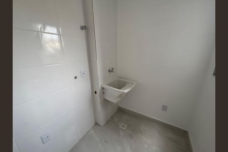 Apartamento para alugar com 37m², 2 quartos e sem vaga Apartamento para alugar com 37m², 2 quartos e sem vagaÁrea de Serviço