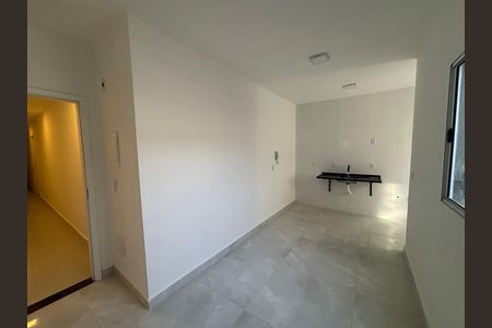 Sala  de apartamento para alugar com 1 quarto, 33m² em Cidade Antônio Estêvão de Carvalho, São Paulo