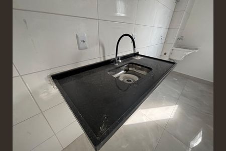 Sala/Cozinha de apartamento para alugar com 1 quarto, 33m² em Cidade Antônio Estêvão de Carvalho, São Paulo