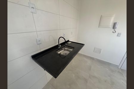 Sala/cozinha de apartamento para alugar com 1 quarto, 33m² em Cidade Antônio Estêvão de Carvalho, São Paulo