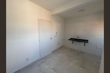 Sala/cozinha de apartamento para alugar com 2 quartos, 37m² em Cidade Antônio Estêvão de Carvalho, São Paulo