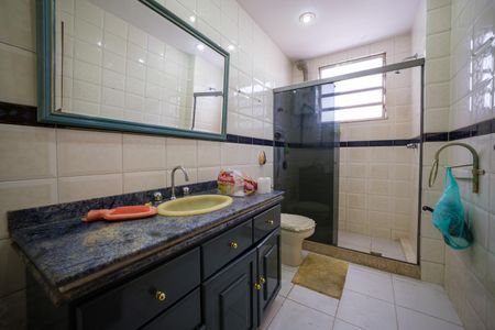 Apartamento para alugar com 80m², 2 quartos e sem vagaBanheiro