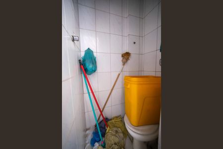 Apartamento para alugar com 80m², 2 quartos e sem vagaBanheiro de Serviço