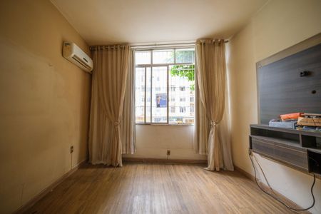 Quarto 1 de apartamento para alugar com 2 quartos, 80m² em Tijuca, Rio de Janeiro