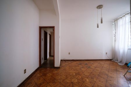 Apartamento para alugar com 80m², 2 quartos e sem vagaSala