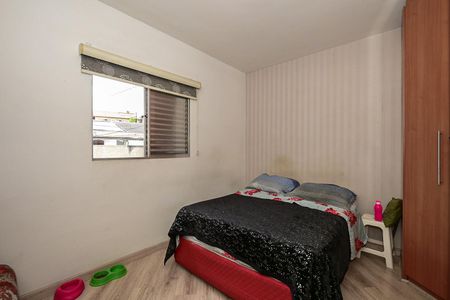 Casa à venda com 79m², 2 quartos e 2 vagasSuíte