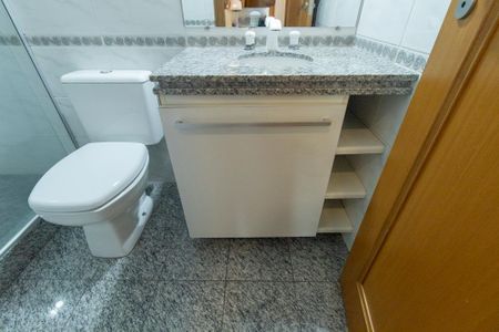 Apartamento para alugar com 135m², 3 quartos e 2 vagasBanheiro Social