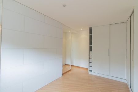 Apartamento para alugar com 135m², 3 quartos e 2 vagasQuarto 1 Suite