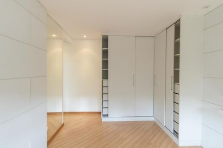 Apartamento para alugar com 135m², 3 quartos e 2 vagasQuarto 1 Suite