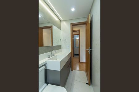 Apartamento para alugar com 135m², 3 quartos e 2 vagasBanheiro da Suite