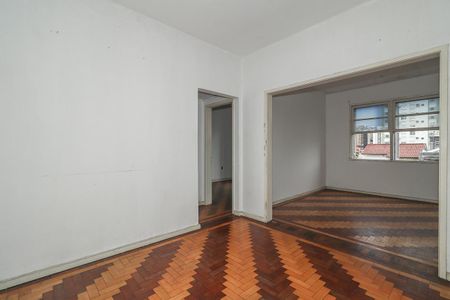 Sala de apartamento à venda com 3 quartos, 74m² em Petrópolis, Porto Alegre