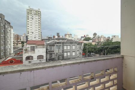 Varanda do Quarto 1 de apartamento à venda com 3 quartos, 74m² em Petrópolis, Porto Alegre