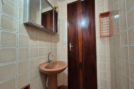 Apartamento para alugar com 72m², 2 quartos e sem vaga Apartamento para alugar com 72m², 2 quartos e sem vagaBanheiro