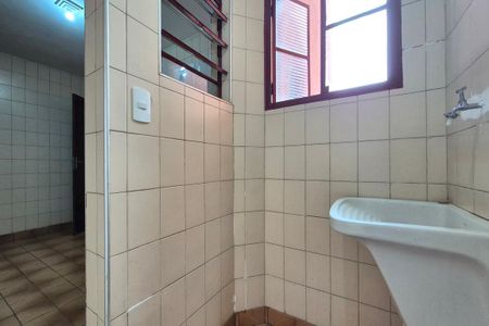 Apartamento para alugar com 72m², 2 quartos e sem vaga Apartamento para alugar com 72m², 2 quartos e sem vagaÁrea de Serviço