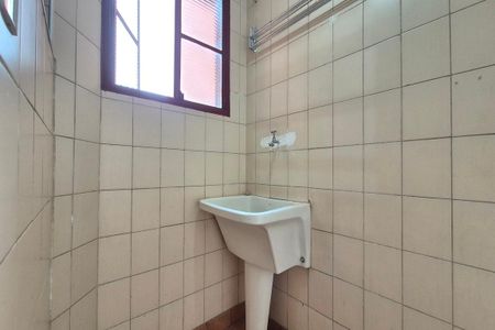 Apartamento para alugar com 72m², 2 quartos e sem vaga Apartamento para alugar com 72m², 2 quartos e sem vagaÁrea de Serviço