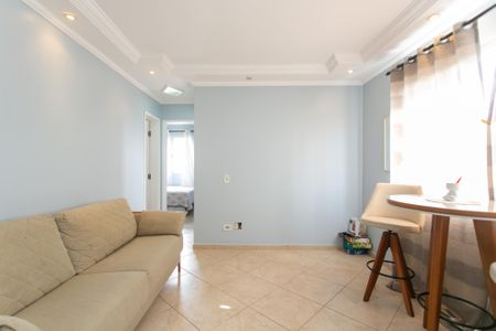 Sala de apartamento à venda com 2 quartos, 50m² em Vila Carmosina, São Paulo