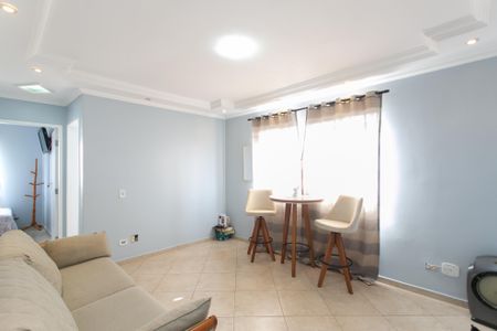 Sala de apartamento à venda com 2 quartos, 50m² em Vila Carmosina, São Paulo