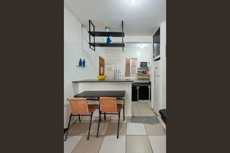Cozinha  de apartamento para alugar com 1 quarto, 30m² em Aviação, Praia Grande