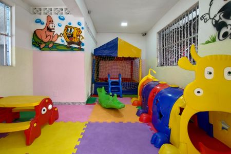 Apartamento para alugar com 30m², 1 quarto e 1 vaga Apartamento para alugar com 30m², 1 quarto e 1 vagaBrinquedoteca