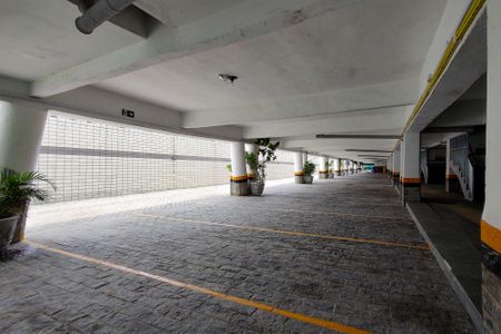 Apartamento para alugar com 30m², 1 quarto e 1 vaga Apartamento para alugar com 30m², 1 quarto e 1 vagaGaragem