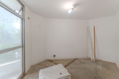 Quarto de apartamento à venda com 1 quarto, 40m² em Cerqueira César, São Paulo