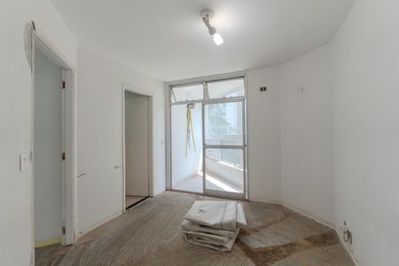 Quarto de apartamento à venda com 1 quarto, 40m² em Cerqueira César, São Paulo