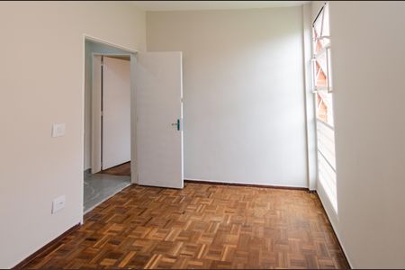 Quarto 2 de apartamento para alugar com 3 quartos, 84m² em Havaí, Belo Horizonte