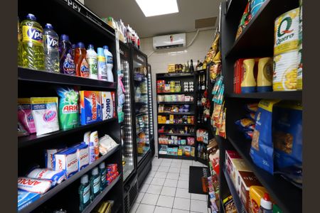 Apartamento para alugar com 70m², 2 quartos e 2 vagasMini Mercado