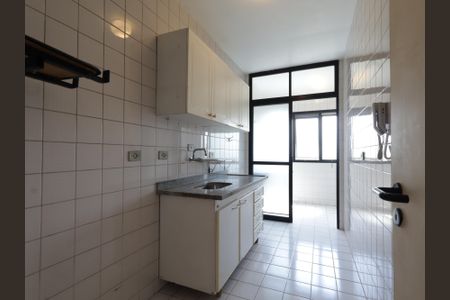 Apartamento para alugar com 70m², 2 quartos e 2 vagasCozinha