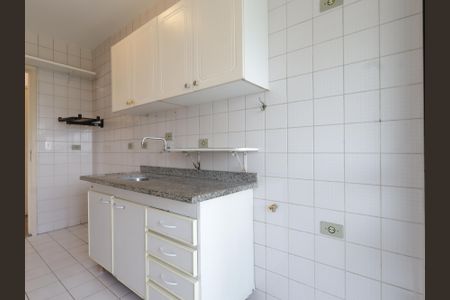 Apartamento para alugar com 70m², 2 quartos e 2 vagasCozinha