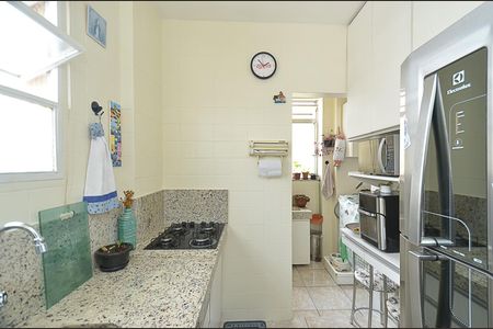 Apartamento à venda com 65m², 2 quartos e 1 vagaCozinha