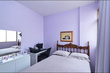 Apartamento à venda com 65m², 2 quartos e 1 vagaQuarto 2