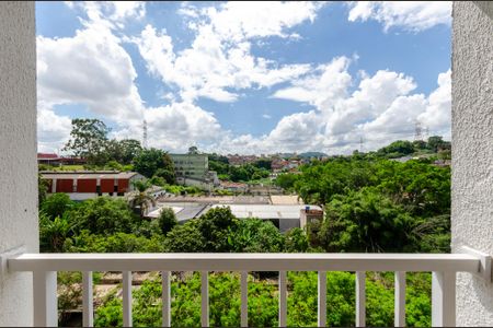 Sala - Sacada de kitnet/studio para alugar com 2 quartos, 28m² em Jardim Jaragua (sao Domingos), São Paulo