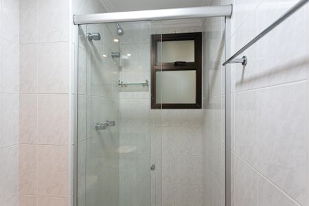 Apartamento para alugar com 75m², 3 quartos e 2 vagas Apartamento para alugar com 75m², 3 quartos e 2 vagasBanheiro Social