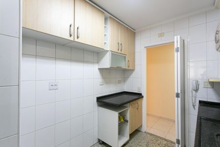 Apartamento para alugar com 75m², 3 quartos e 2 vagas Apartamento para alugar com 75m², 3 quartos e 2 vagasCozinha
