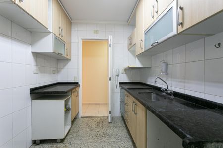 Apartamento para alugar com 75m², 3 quartos e 2 vagas Apartamento para alugar com 75m², 3 quartos e 2 vagasCozinha
