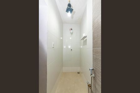 Casa à venda com 360m², 5 quartos e 2 vagasBanheiro da Suíte 2
