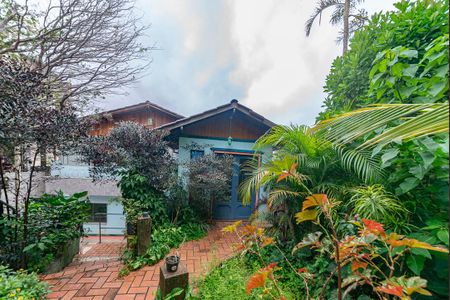 Casa à venda com 360m², 5 quartos e 2 vagasQuintal