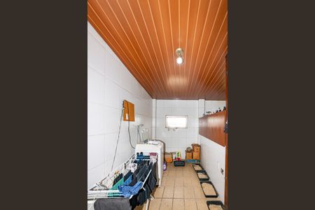 Casa à venda com 360m², 5 quartos e 2 vagasÁrea de Serviço 2