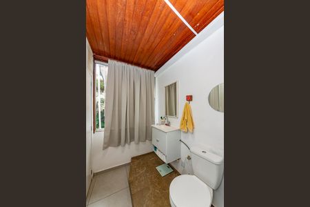 Casa à venda com 360m², 5 quartos e 2 vagasBanheiro da Suíte 1